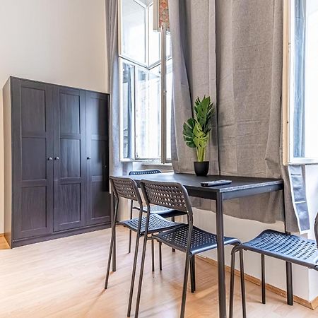 City-Linked 2Br Apartment Near Wiener Stadthalle 외부 사진
